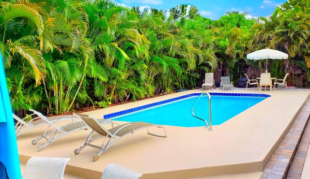 MNO PRIVATEhome HEATED POOL 5min2StadiumBeachPGA!