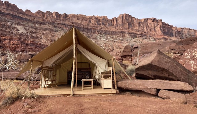 Moab Glamping Luxury Private Tent for 2