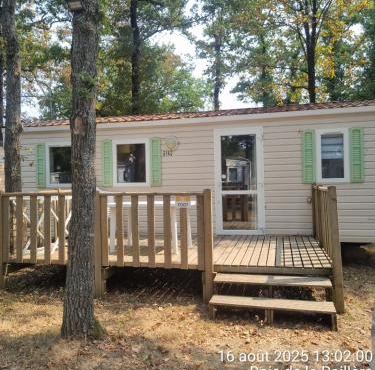 Mobil home confort 3 chambres pour 6 personnes - Idéal séjour Puy duFou F007