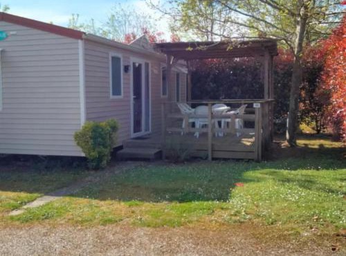 Mobil-Home 2 Chambres avec Terrasse - API-1-52-1325