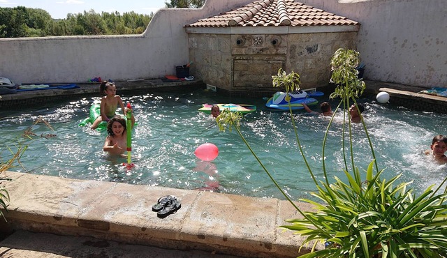 MOBIL HOME 27 M2 + TERRACE 4 to 6 pers. in private property