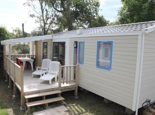 Mobil home 3 chambres avec terrasse - 7 personnes - API-1-52-519