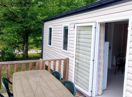 Mobil home 32m² pour 6 personnes avec terrasse - API-1-52-1559