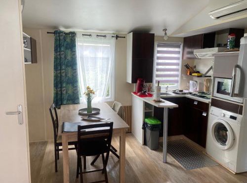 Mobil home 4-6 personnes bord de mer Argeles sur mer camping équinoxe