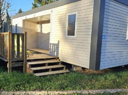Mobil home 6 pers avec terrasse à Charlieu - API-1-52-1219
