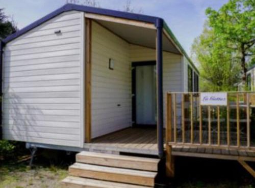 Mobil home avec terrasse pour 6 personnes à Challes-les-Eaux - API-1-52-1272