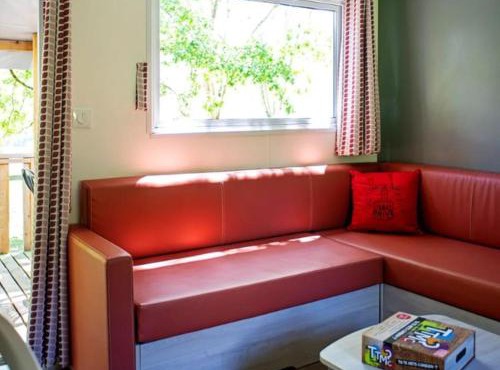 Mobil-home avec Terrasse et Salon de jardin pour 6 personnes - API-1-52-1185