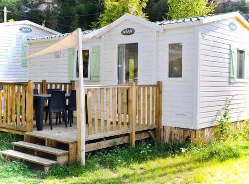 Mobil-home avec terrasse - 4 pers. - API-1-52-2742