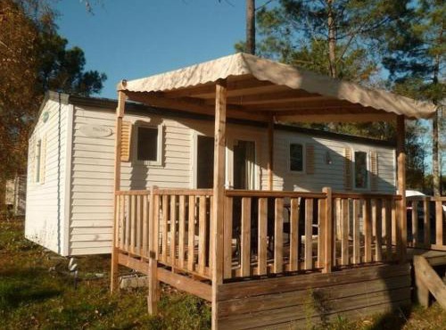 Mobil home avec terrasse - 3 chambres - Bayas - API-1-52-1031