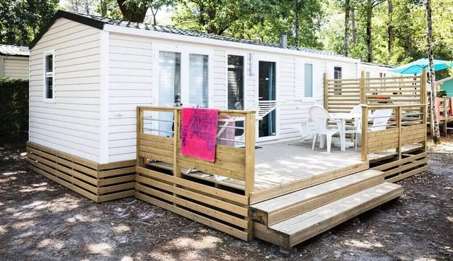 Mobil-home | Comfort | 3 Bedrooms | 6 sleeps | Uncovered elevated terrace | A/C