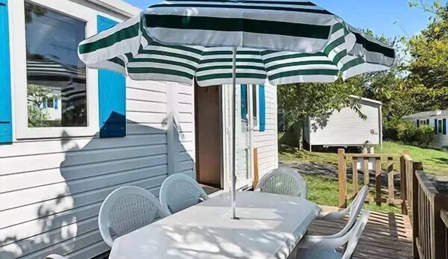 Mobil-home | Comfort | 2 Bedrooms | 4/6 pers. | Raised uncovered terrace