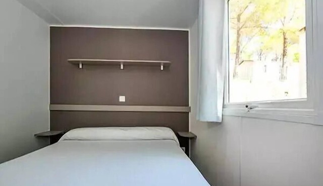 Mobil-home | Comfort | 2 Bedrooms | 4/6 persons | Raised terrace