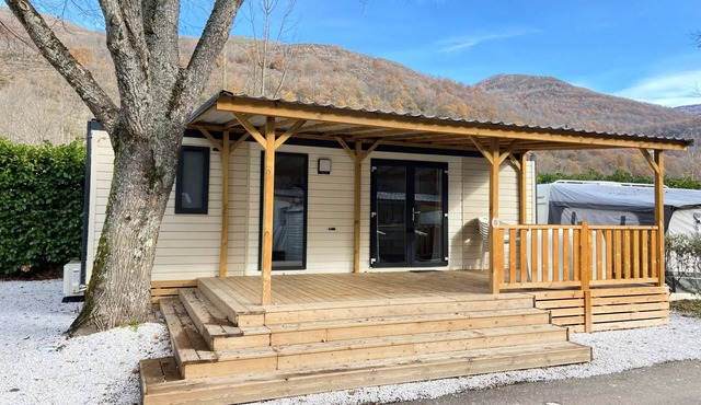 Mobil-home Confort 27m² - 2 bedrooms + Covered terrace + Reversible air conditioning + TV 4 persons