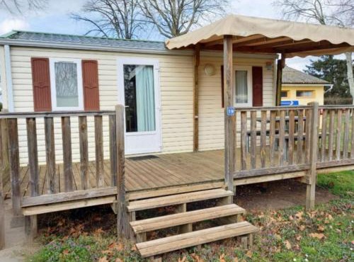 Mobil home confortable avec terrasse pour 4 personnes - API-1-52-1362