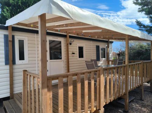 Mobil Home COSY 3 Ch Clim et TV Camping Les Salins