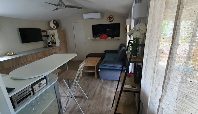 Mobil-home Dans Parc Résidentiel Calme et Verdoyant