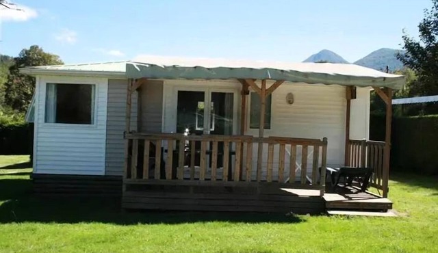 MOBIL-HOME ERCE with covered terrace 2 shower rooms 4 persons