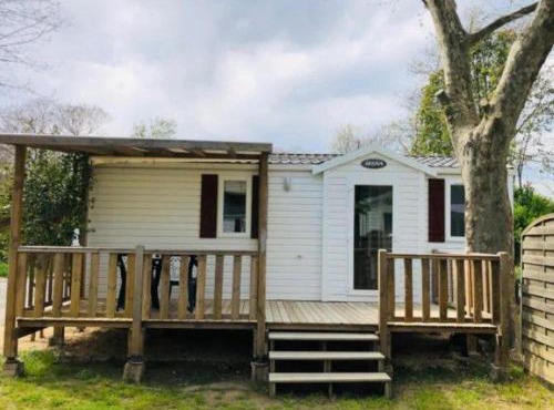 Mobil-home 28m² avec terrasse pour 4 personnes - API-1-52-413