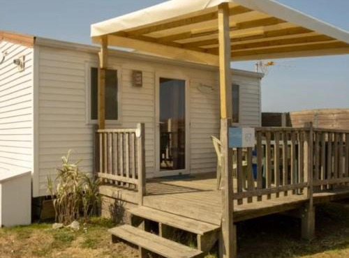 Mobil Home avec Terrasse pour 3 Personnes - API-1-52-691