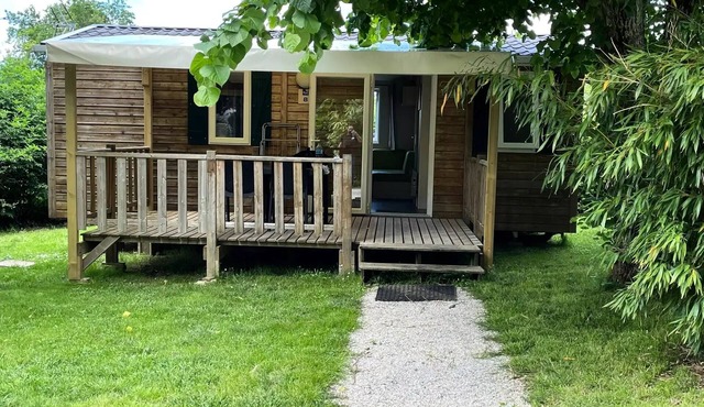 Mobil-home Holz Standard 27m2 - 2 Schlafzimmer - überdachte Terrasse - TV 4 Personen