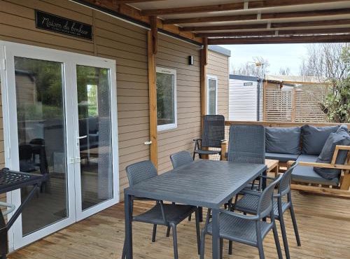 Mobil-home les pieds dans l'eau camping LES DUNES 5"'"