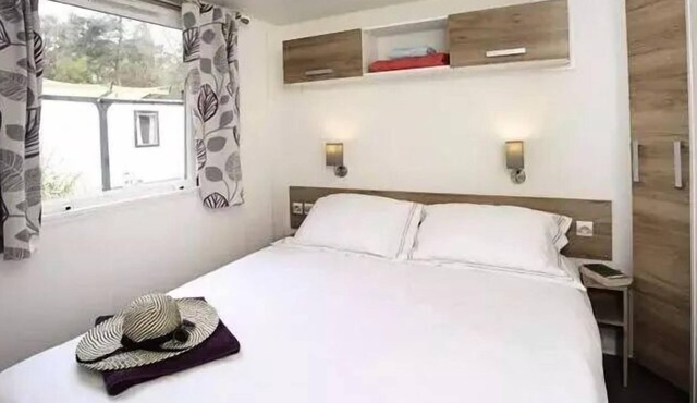 Mobil-home | Premium | 3 Bedrooms | 6 sleeps | Raised terrace