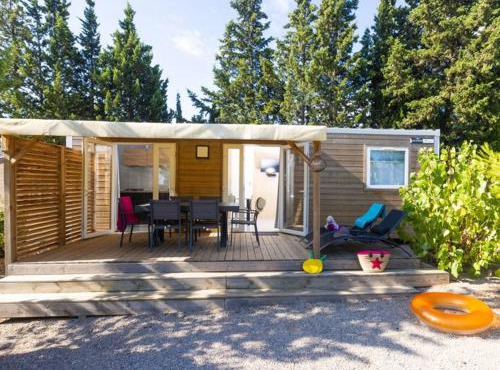 Mobil home spacieux avec terrasse pour 8 personnes - API-1-52-793