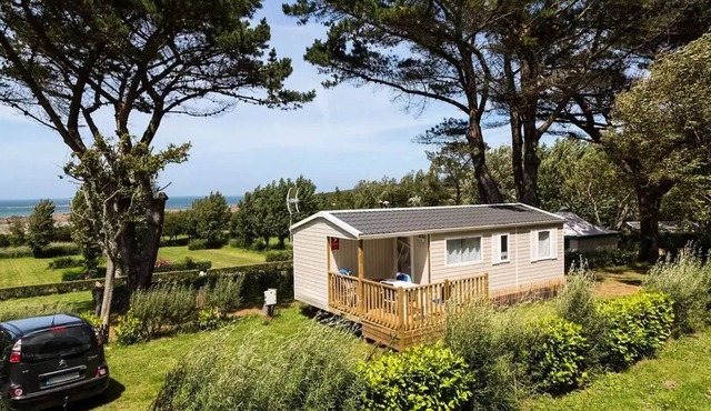 Mobil Home Standard 32m2 (3 Schlafzimmer) + integrierte Terrasse + TV 6 Personen