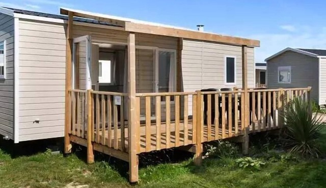 Mobile-home | Comfort | 2 Bedrooms | Sleeps 4 | Raised terrace | A/C