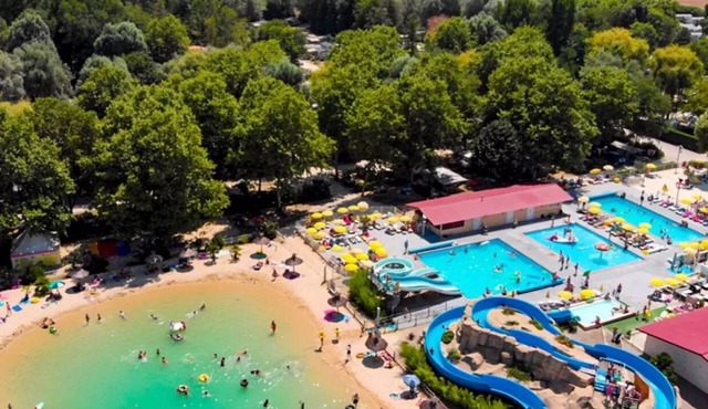 Mobile home rental in drome in a magnificent 4* campsite