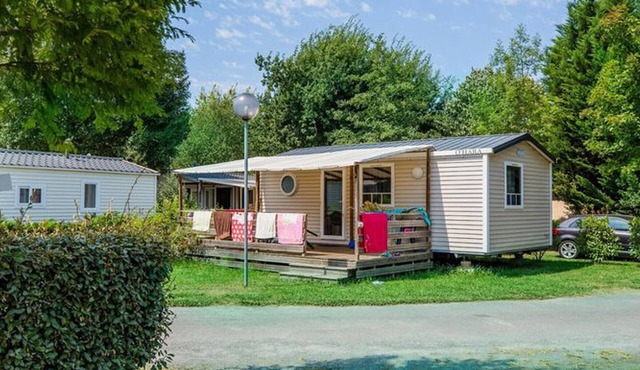 Mobile Home with Terrace for 6 people