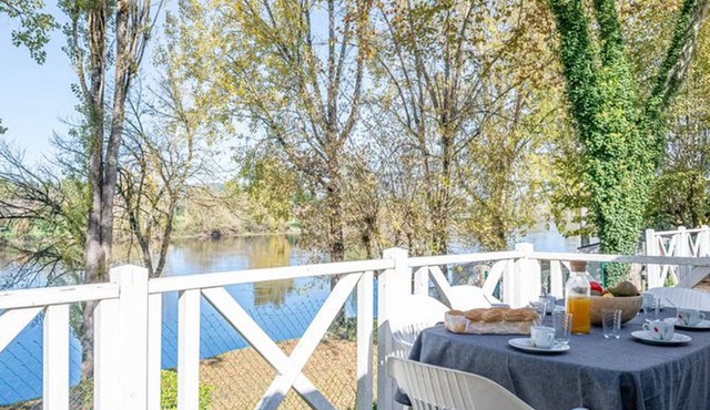 Mobile home 6 pers, terrace, river view