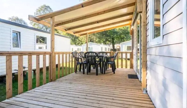 Mobile-home | Comfort | 3 Bedrooms | 6 sleeps | Raised terrace | A/C