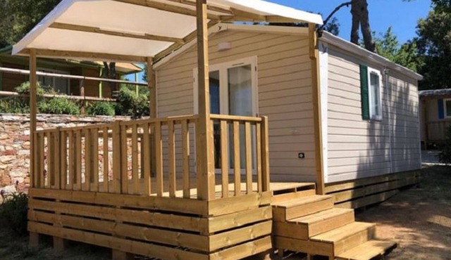 Mobile home for 4 with terrace in Saint-Maurice-d'Ibie