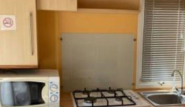 Mobile Home 2 Pers with Terrace in Tournon-sur-Rhône