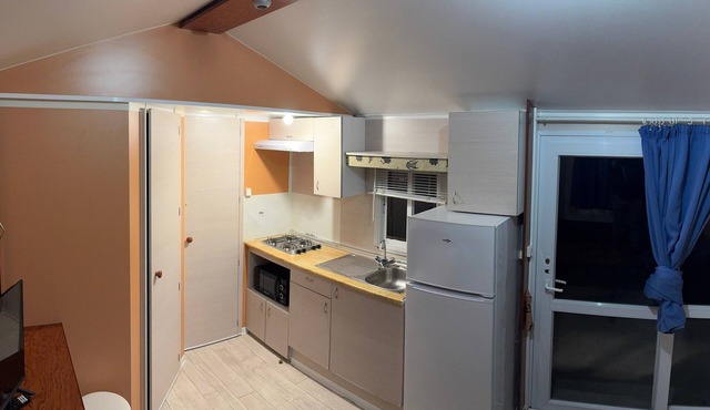 Mobile Home '242' with Mountain View, Wi-Fi and Air Conditioning