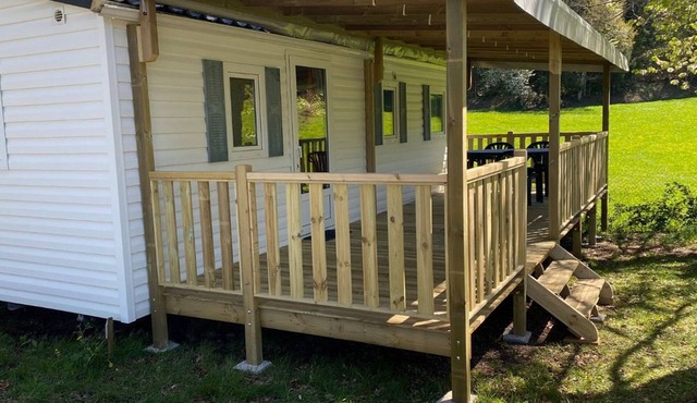 Mobile Home 4 pers with Terrace in Vic-sur-Cère