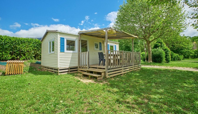 Mobile Home "5 Personnes 210" with Shared Pool & Private Terrace