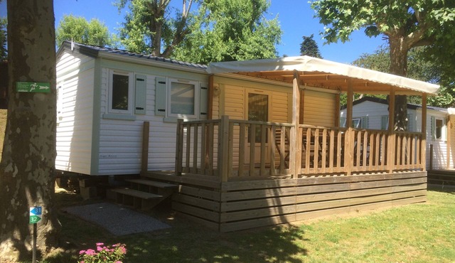 MOBILE-HOME 6 PERS. ALL COMFORTS WITH COVERED TERRACE