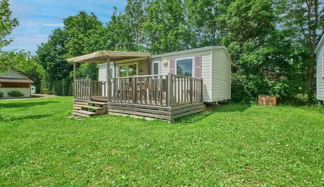 Mobile Home "6 Personnes 205" with Shared Pool & Private Terrace