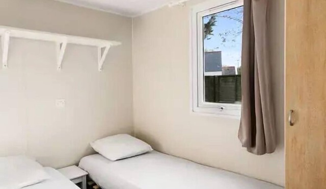Mobile-home | Comfort | 3 Bedrooms | 6 sleeps | Raised terrace