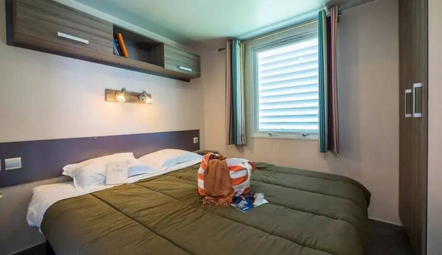 Mobile-home | Comfort | 2 Bedrooms | 4 persons | Raised terrace | TV