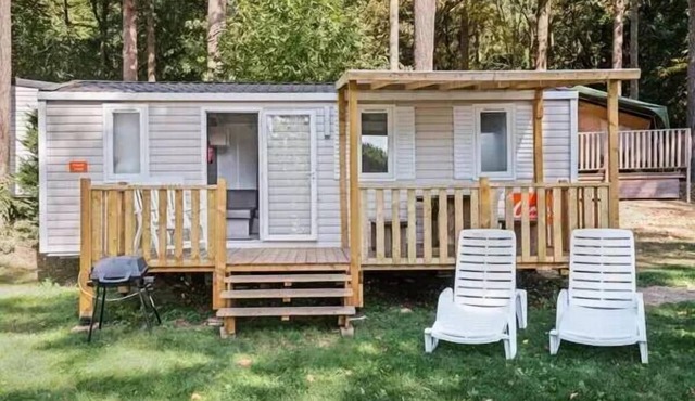 Mobile-home | Comfort | 2 Bedrooms | Sleeps 4 | Raised terrace | A/C