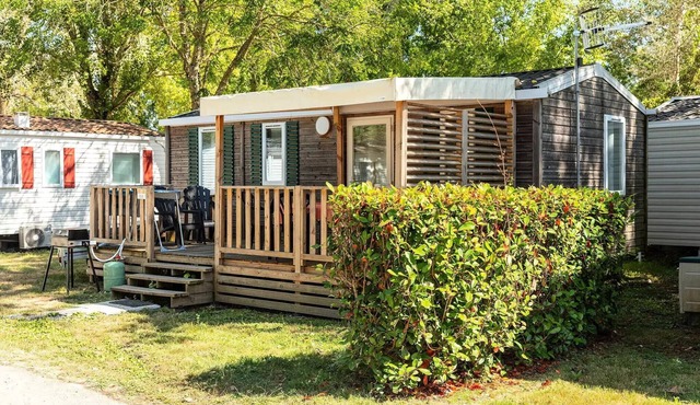 Mobile-home | Comfort | 3 Bedrooms | 6 sleeps | Raised terrace | A/C
