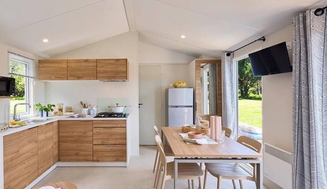 Mobile Home "Evasion 46" with Shared Pool and Terrace