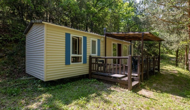 Mobile home for 6 with terrace in Fenouillet