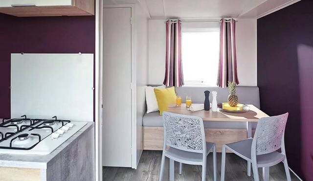 Mobile-home Lodge 64 - 2 bedrooms - 25m² + semi-covered terrace 4 people