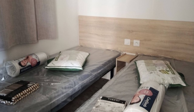 Mobile home, in a 4-star campsite