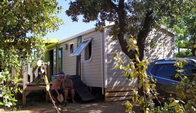 Mobile Home in Laurens with Terrace - 3 Bedrooms for 6 People