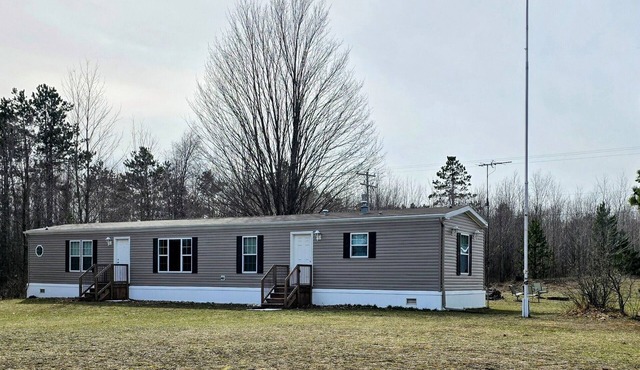 Mobile Home On 10 Acres new
